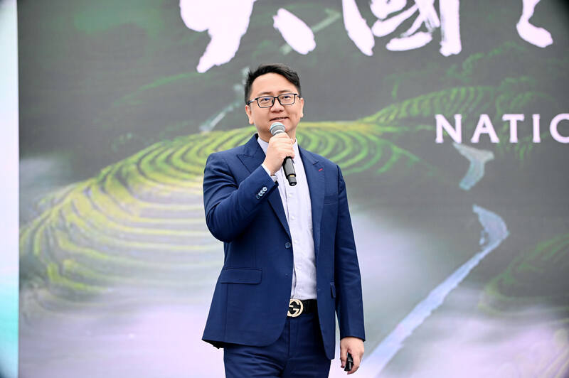共议茶业大计!2025年蒙顶山茶商大会圆满召开! 全球茶商共议茶业大计!2025年蒙顶山茶商大会圆满召开!