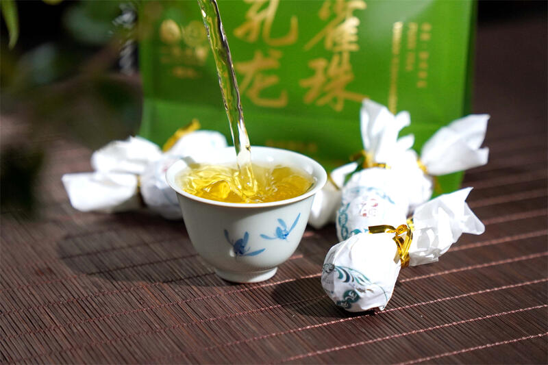 云南秘境匠心良品孔雀龙珠普洱生茶品鉴体验 天地人茶厂 一头大象孔雀龙珠普洱生茶