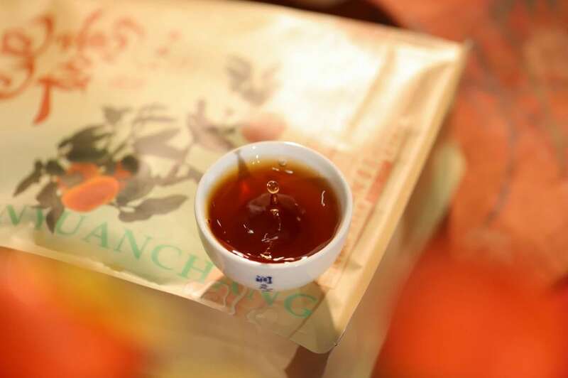 小红柑普茶小而稀,温和养人新选择 新品类小红柑上新:10龄老树柑,4年陈化,浓郁香甜,便享舒适