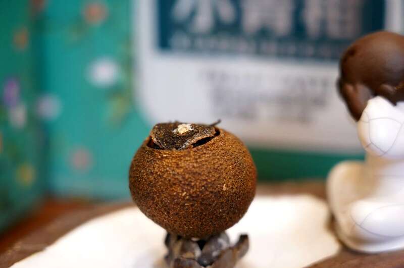 新会青柑普洱茶,双韵奇香唤醒夏日活力 一口鲜灵柑普茶,解锁你的夏日元气!新会柑皮x普洱熟茶,八角亭匠心之礼惊艳上市!